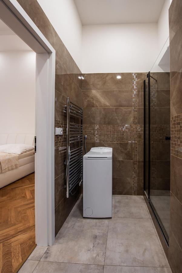Dlazdena Apartments براغ المظهر الخارجي الصورة