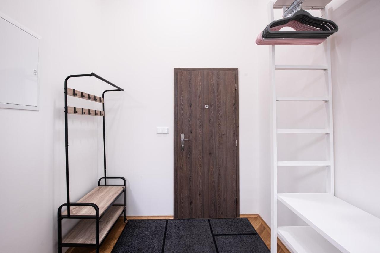 Dlazdena Apartments براغ المظهر الخارجي الصورة