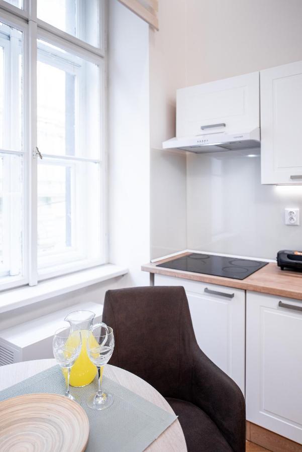 Dlazdena Apartments براغ المظهر الخارجي الصورة