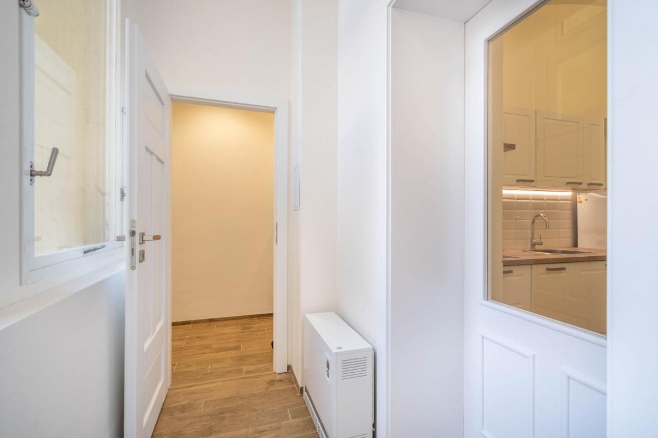 Dlazdena Apartments براغ المظهر الخارجي الصورة