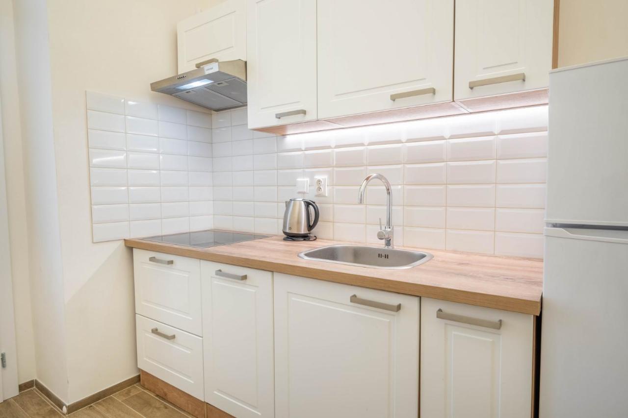 Dlazdena Apartments براغ المظهر الخارجي الصورة