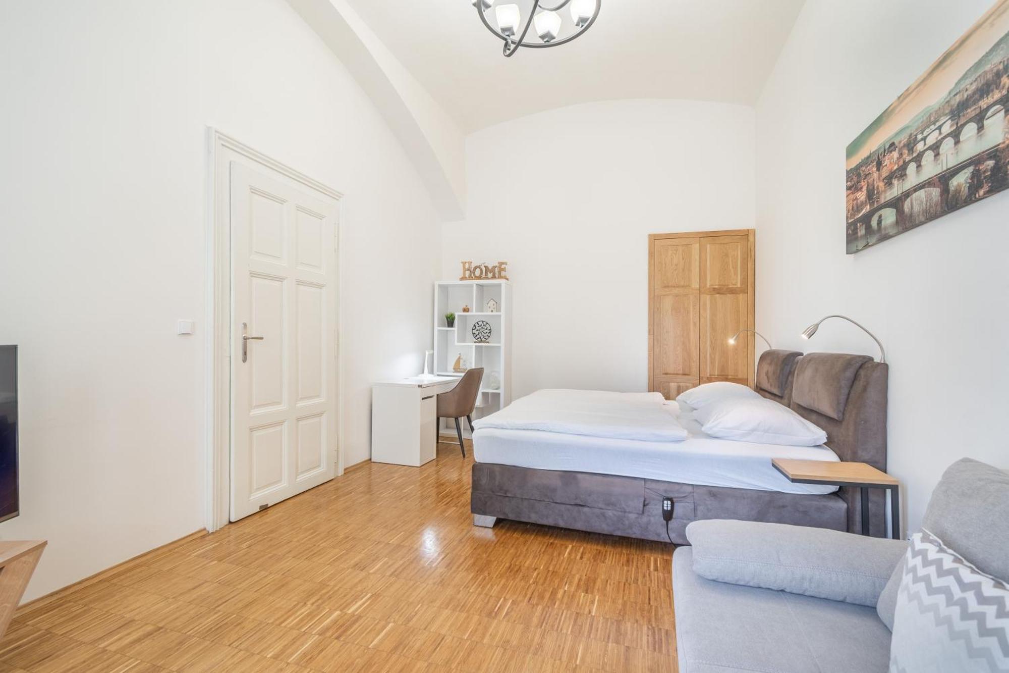Dlazdena Apartments براغ المظهر الخارجي الصورة
